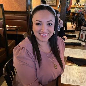 Meet your Posher, Amani k.